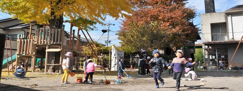 小諸幼稚園・園庭